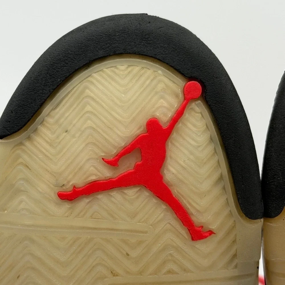 Air Jordan 5 Retro OG Fire Red 440889-102 Size 3Y